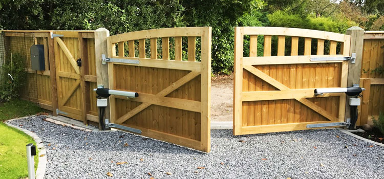 Up-hill-gate-repair-services Ventura